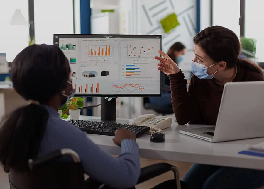 Everglow LED Technology – High-Resolution Displays for Retail, Corporate, and OOH Applications